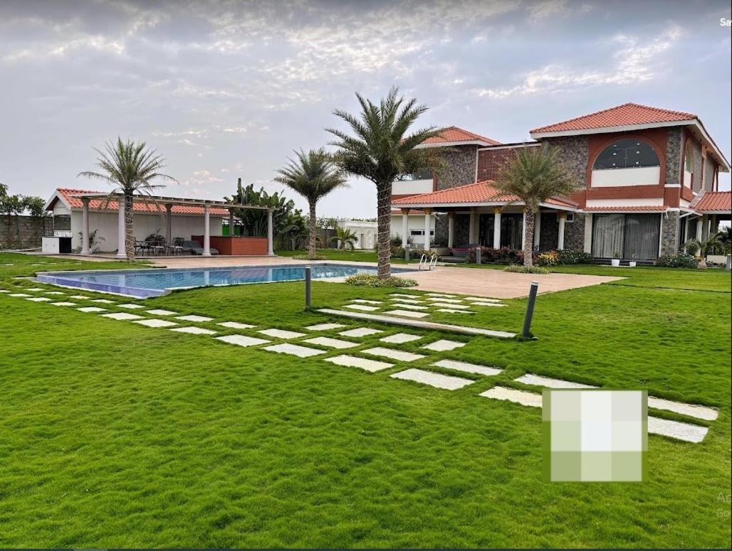 Redhomex Cove Castle Villa Хайдарабад Экстерьер фото